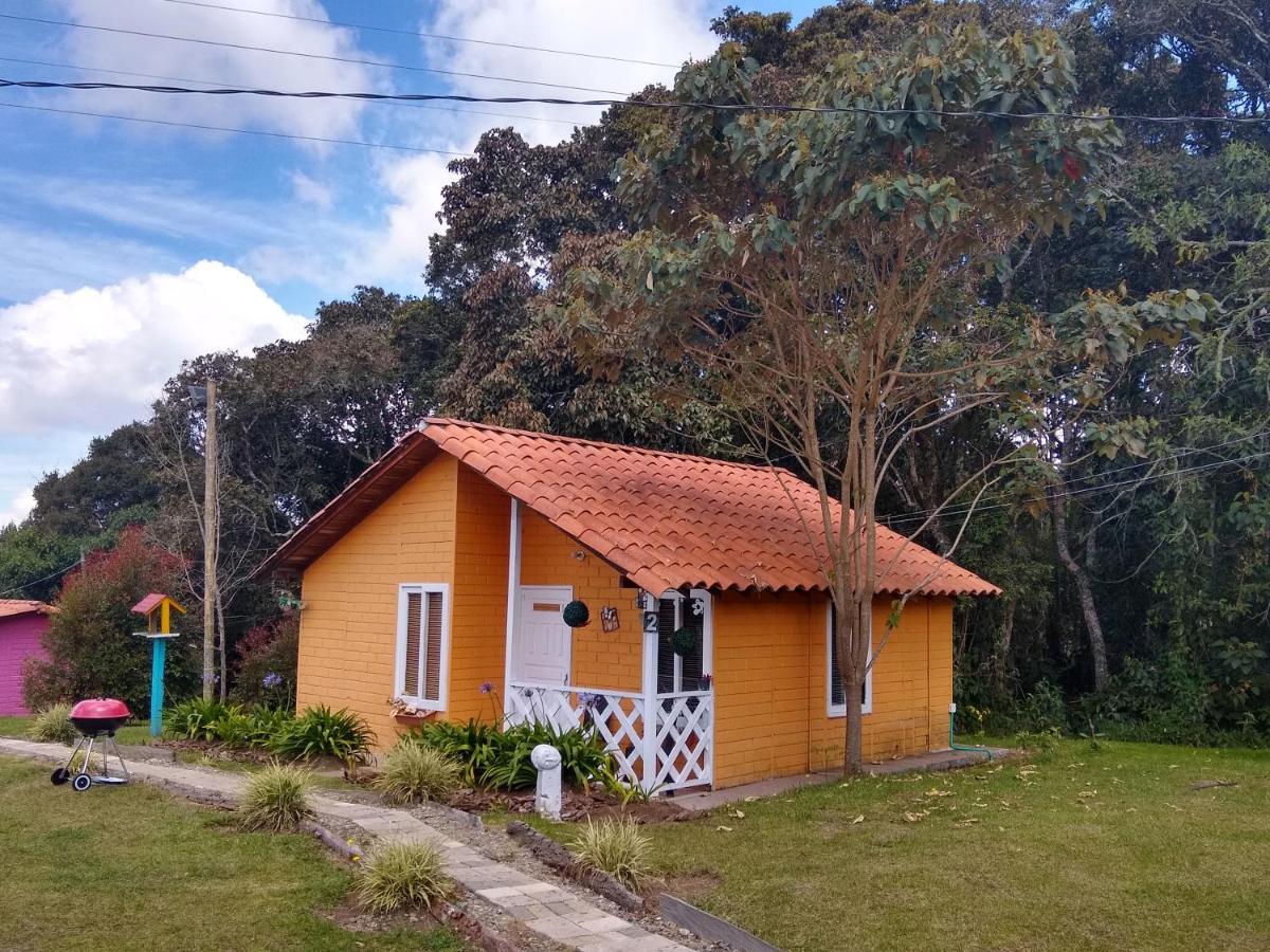 Hospedaje Santaelena -Chalets De Montana- サンタ・エレナ エクステリア 写真